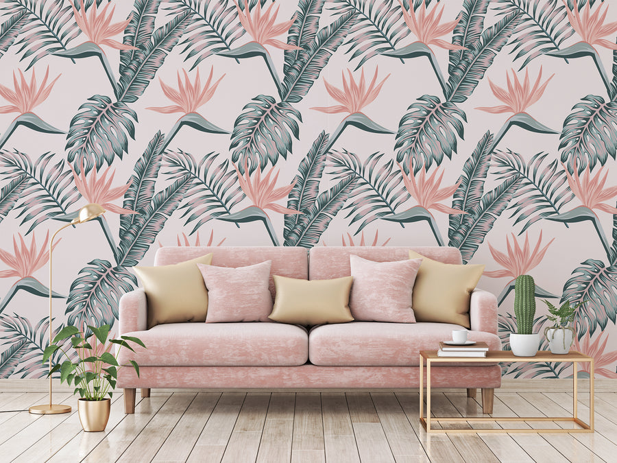Moriko – vardagsrumsvägg med rosa tygsoffa och kuddar